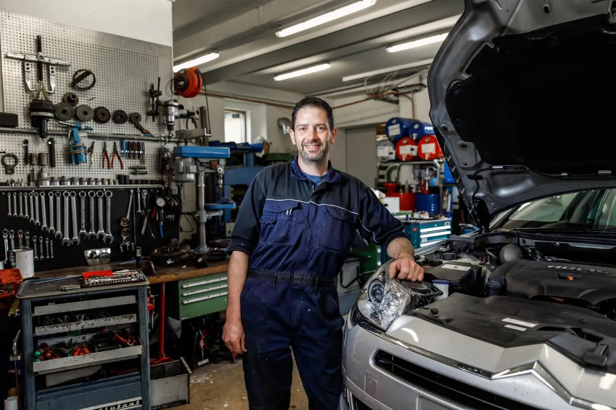 Autowerkstatt in der Nähe finden: meister-job erleichtert die Suche nach Fachwerkstätten