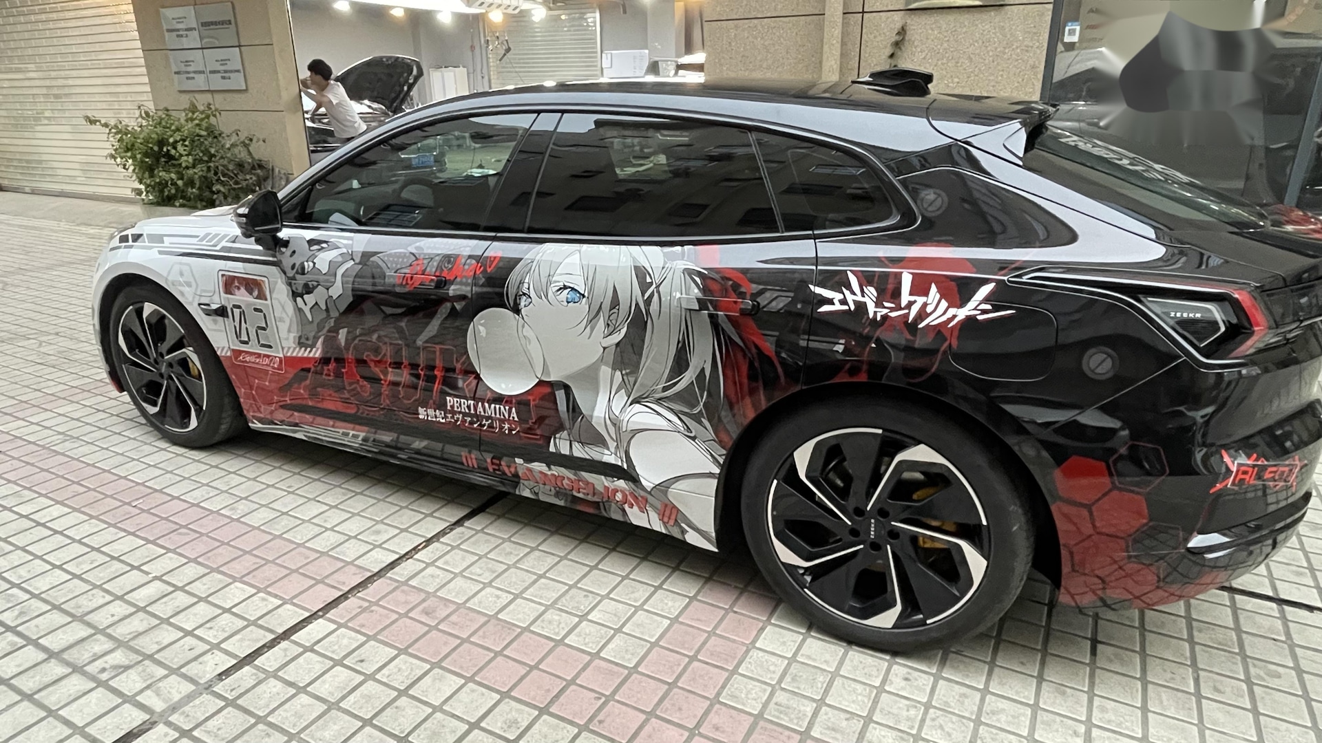 Folieren Auto Kosten – 10KWRAPS macht Auto-Styling erschwinglich