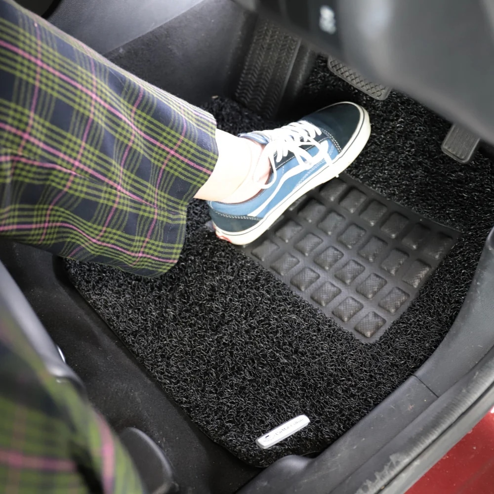 Schmutz und Nässe keine Chance: 3D Auto Fußmatten Gummi